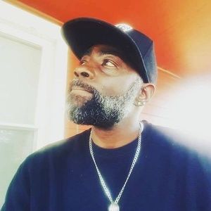 Meet your Posher, Hakim